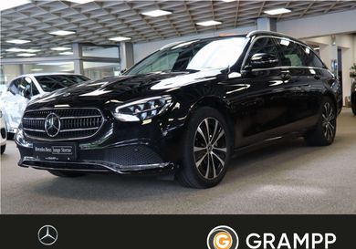 Mercedes-Benz E 300, 2022