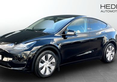 Tesla Model Y, 2023