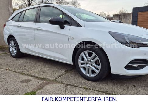 Opel Astra, 2022