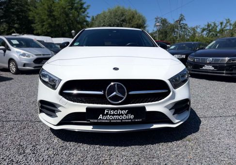 Mercedes-Benz A 200, 2021