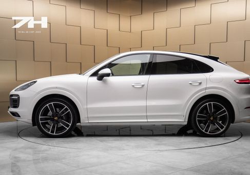 Porsche Cayenne, 2022