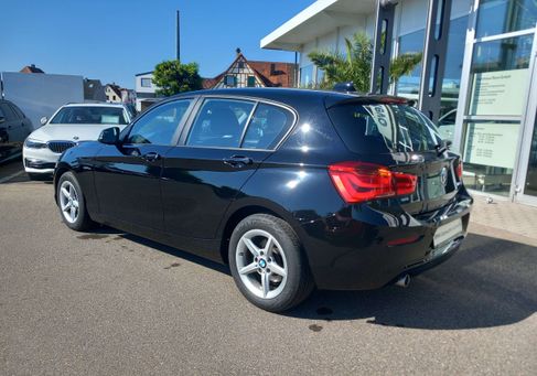 BMW 118, 2018 3