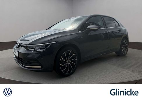 Volkswagen Golf, 2021