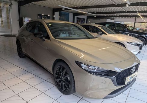 Mazda 3, 2025