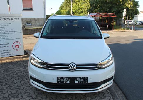 Volkswagen Touran, 2020 3