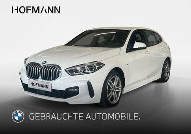 BMW 118, 2022