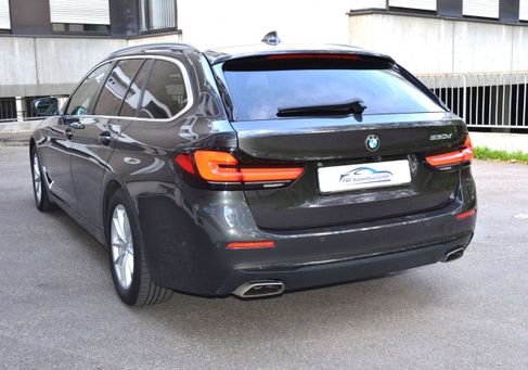 BMW 530, 2022 3