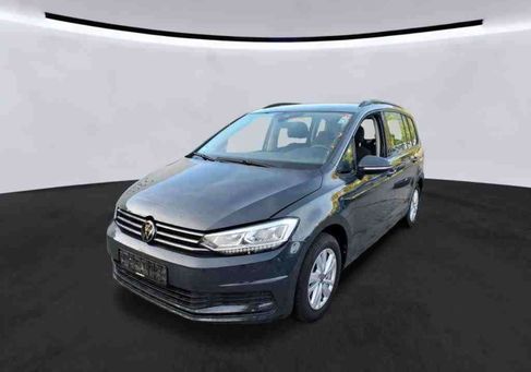 Volkswagen Touran, 2023 2