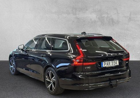 Volvo V90, 2022