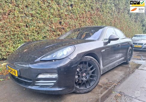 Porsche Panamera, 2011