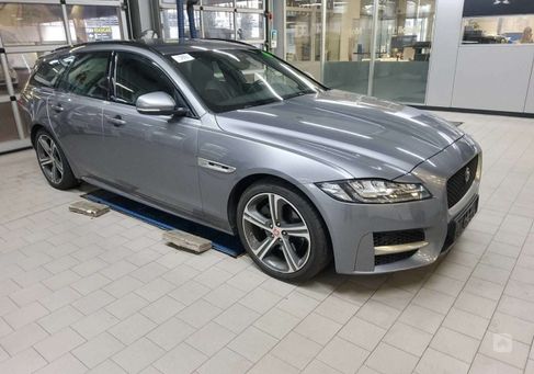 Jaguar XF, 2020