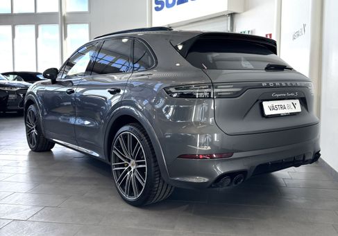 Porsche Cayenne, 2020