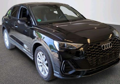 Audi Q3, 2022