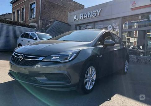 Opel Astra, 2018