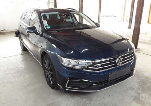 Volkswagen Passat, 2020