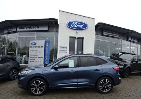 Ford Kuga, 2021
