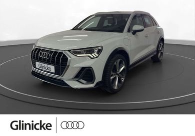 Audi Q3, 2022