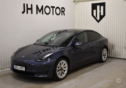 Tesla Model 3, 2021