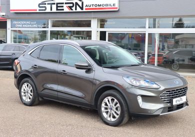 Ford Kuga, 2022