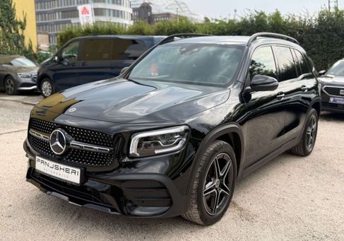 Mercedes-Benz GLB 200, 2023