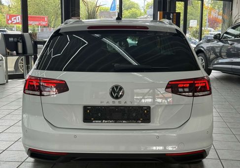 Volkswagen Passat Variant, 2023