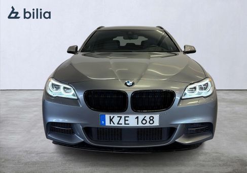 BMW M550, 2016