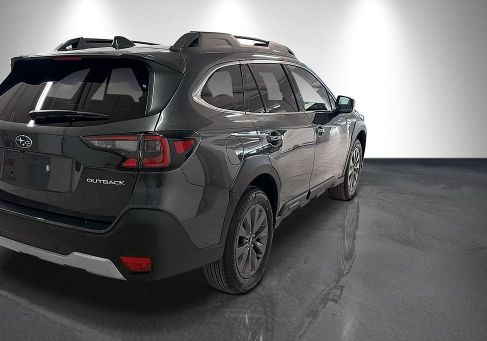 Subaru OUTBACK, 2025