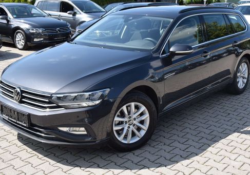 Volkswagen Passat Variant, 2022