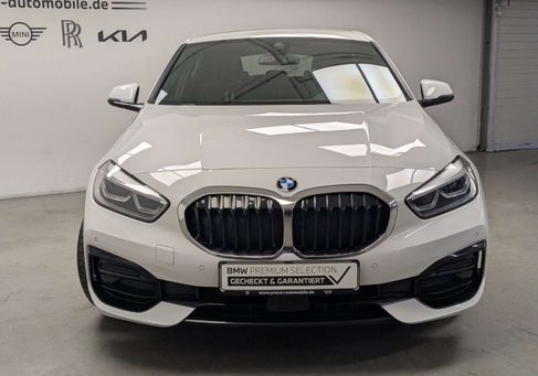 BMW 118, 2023