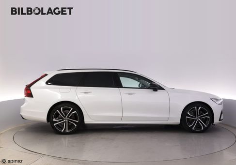 Volvo V90, 2023