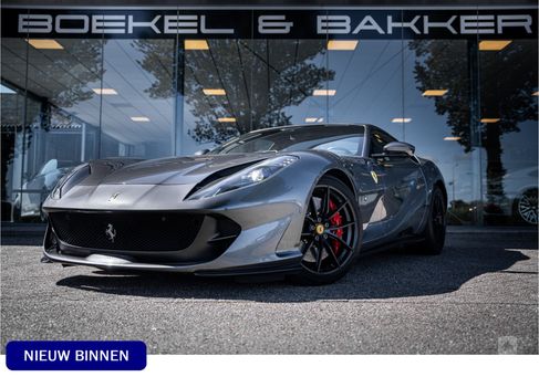 Ferrari 812, 2020
