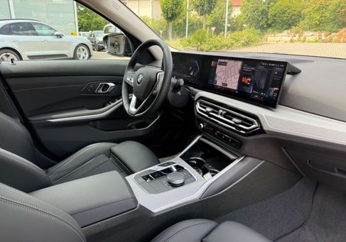 BMW 320, 2023