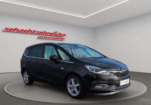 Opel Zafira Tourer, 2017