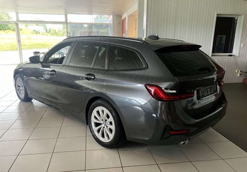 BMW 318, 2022 2