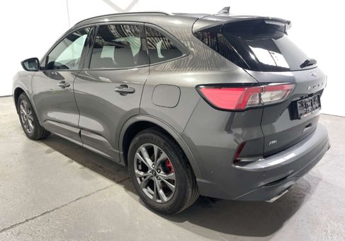 Ford Kuga, 2022