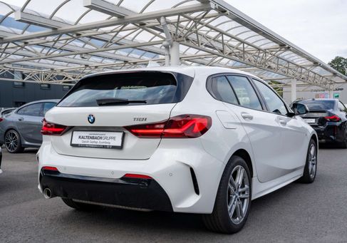 BMW 118, 2024