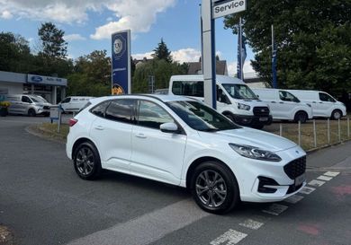 Ford Kuga, 2022