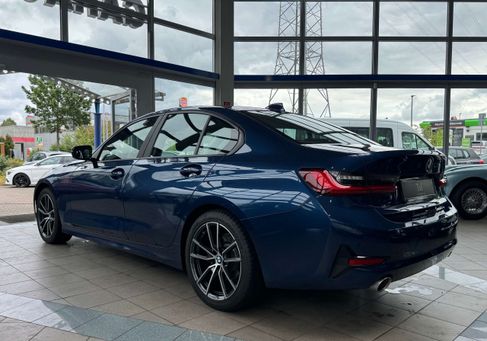 BMW 318, 2021