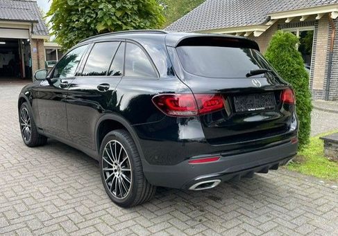 Mercedes-Benz GLC 300, 2021 3