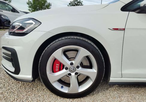 Volkswagen Golf, 2019