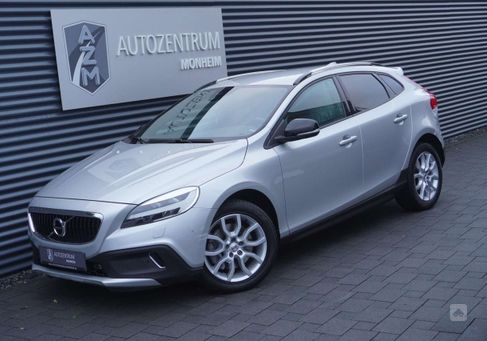 Volvo V40 Cross Country, 2018