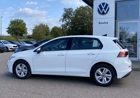 Volkswagen Golf, 2023 3