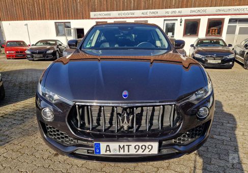 Maserati Levante, 2017