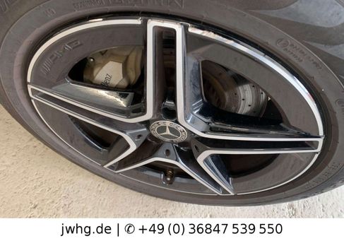 Mercedes-Benz GLC 300, 2021