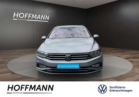 Volkswagen Passat Variant, 2023 3