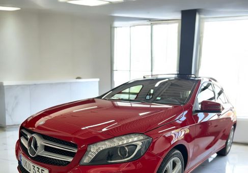 Mercedes-Benz A 220, 2015