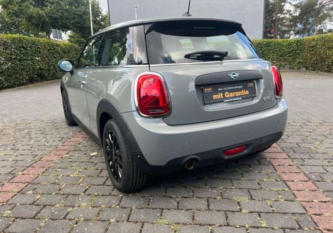 MINI ONE, 2018