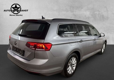 Volkswagen Passat, 2023