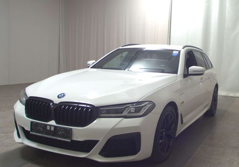 BMW 530, 2022