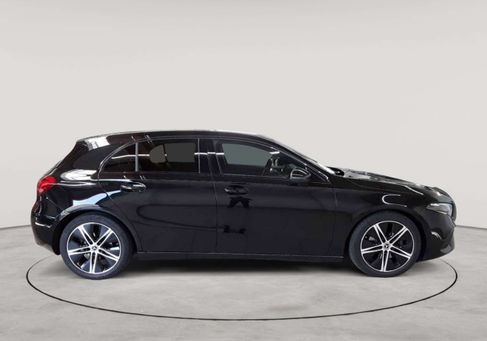 Mercedes-Benz A 200, 2023